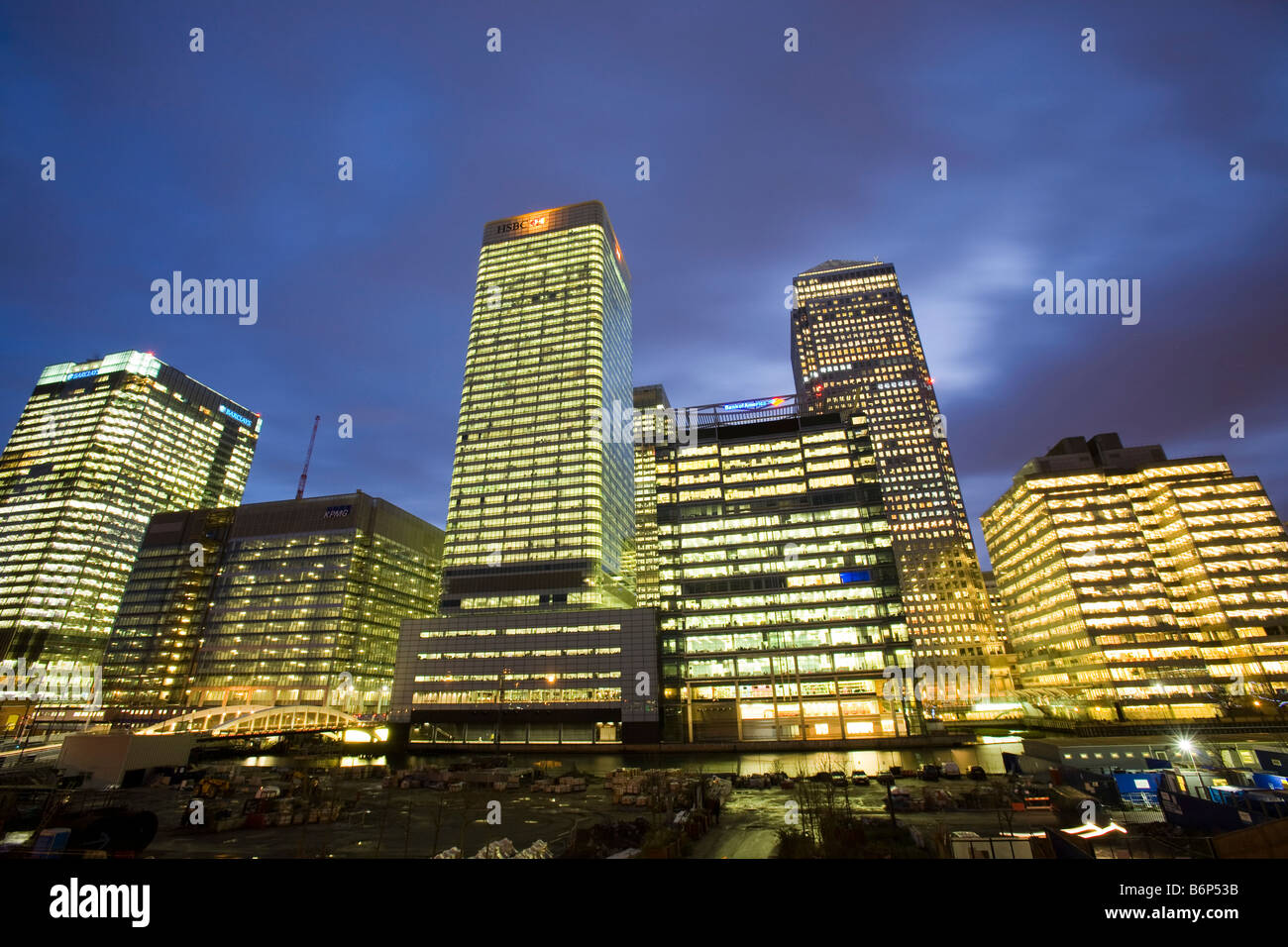 Settore bancario e finanziario edifici a Canary Wharf a Londra REGNO UNITO Foto Stock