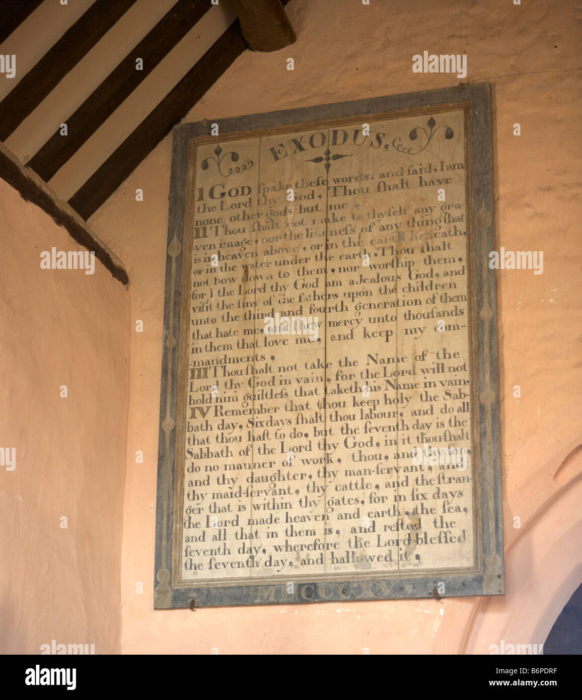 I dieci comandamenti parti da 1 a 4 St Oswald la Chiesa in Widford Oxfordshire Foto Stock