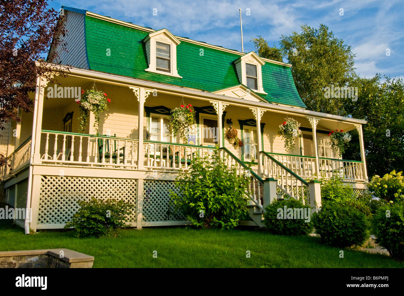 Tipica casa cittadina di kamouraska sulle rive della st Lawrence river Bas Saint Laurent Quebec Foto Stock