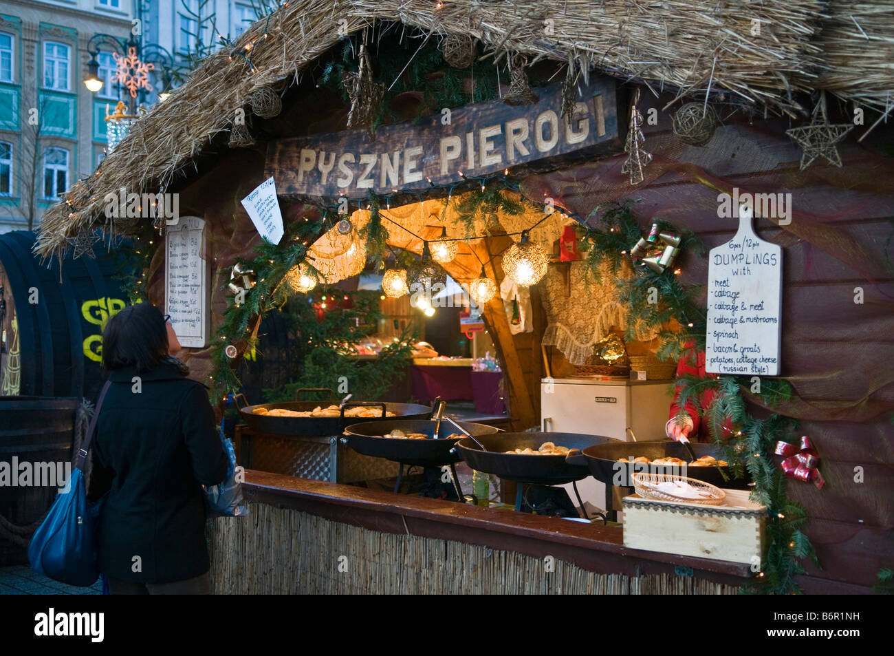 Pierogi in stallo Cracovia Polonia Foto Stock