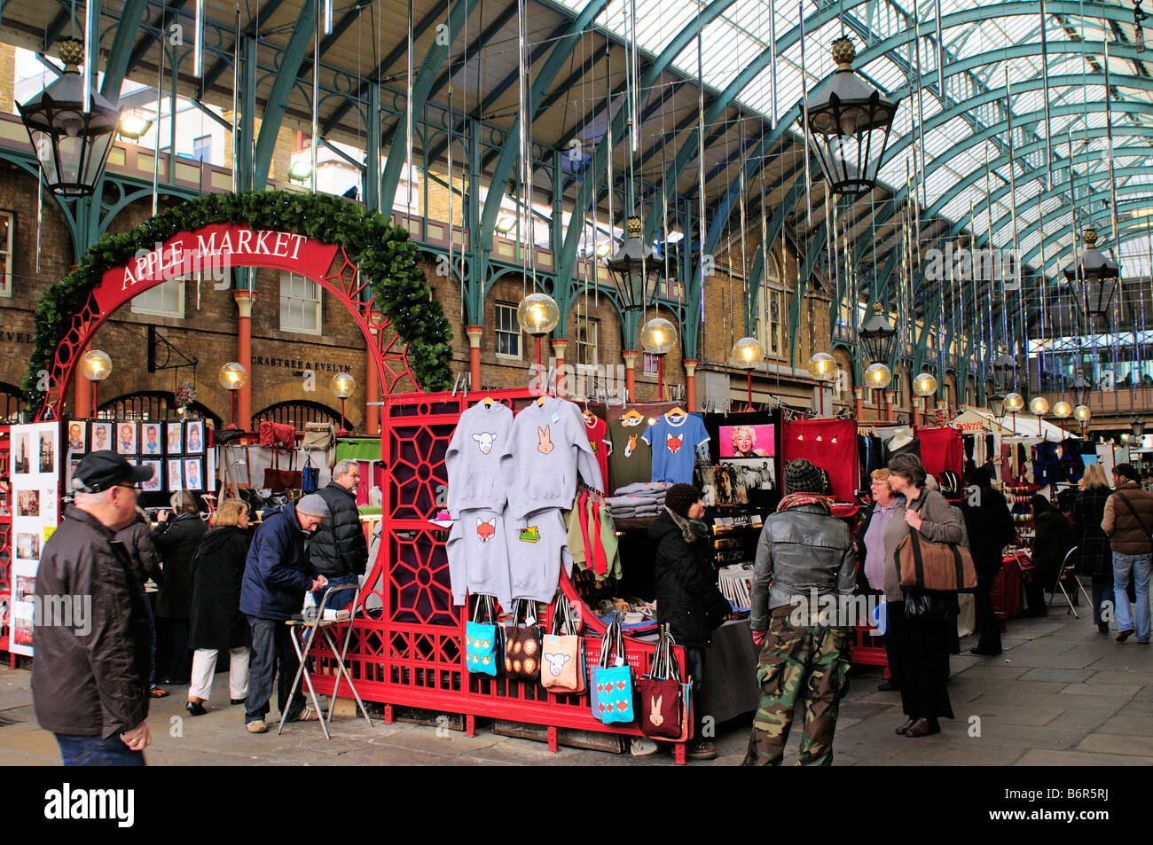 Apple mercato Covent Garden di Londra Foto Stock