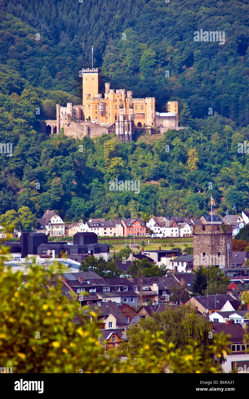 Castello di Stolzenfels sul fiume Reno vicino a Koblenz Foto Stock