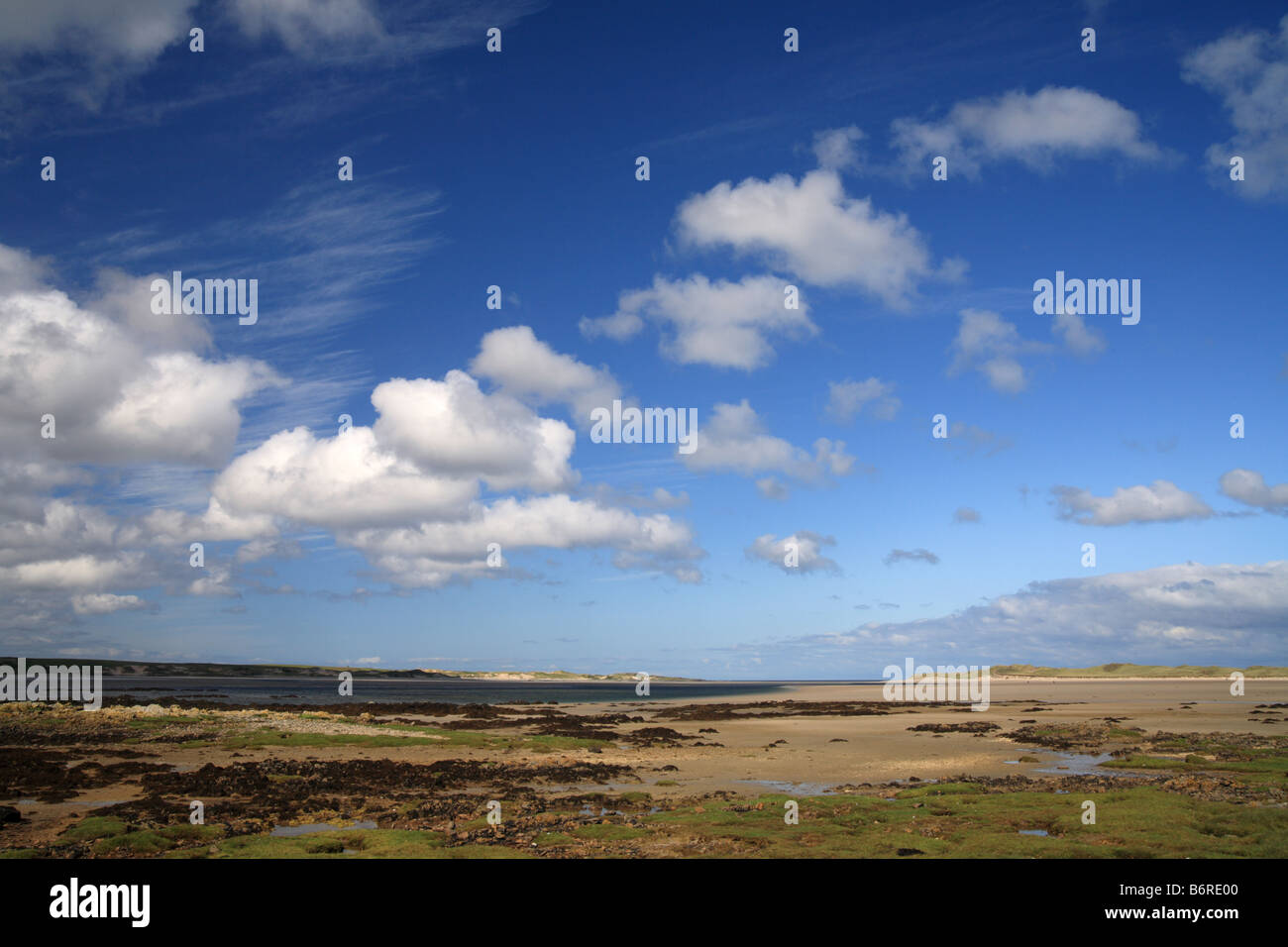 'Loch Gruniart' Isle of Islay, spiaggia Scozia, big blue sky Foto Stock