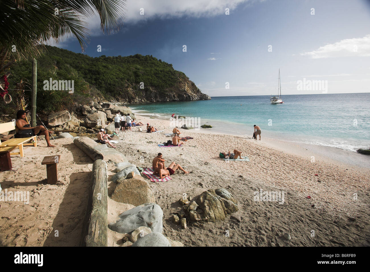 Paradise beach caraibi isola tropicale cielo blu idilliaco Foto Stock