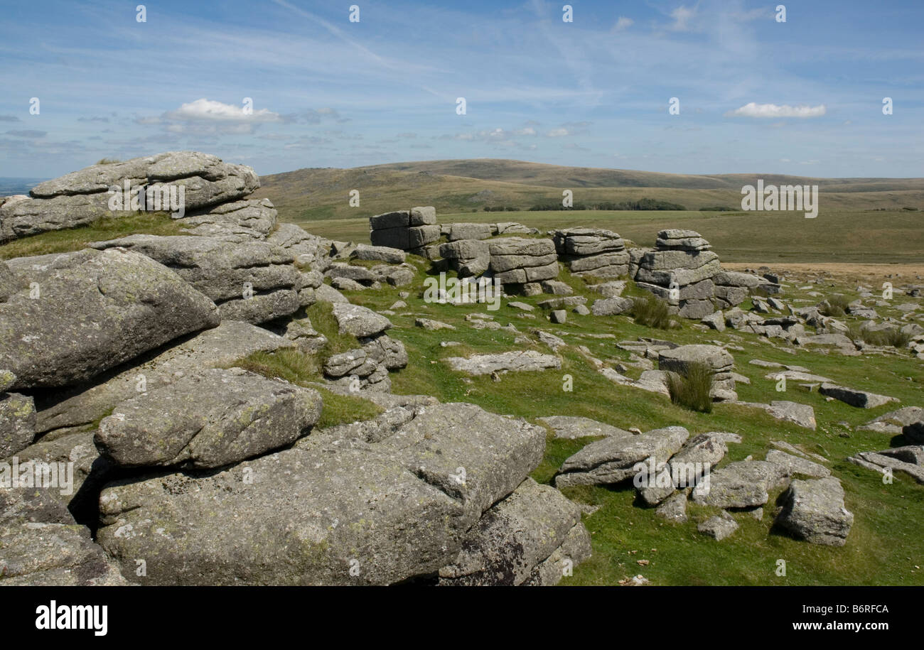 Impressionante paesaggio di granito a Rowtor su northwestern Dartmoor Foto Stock