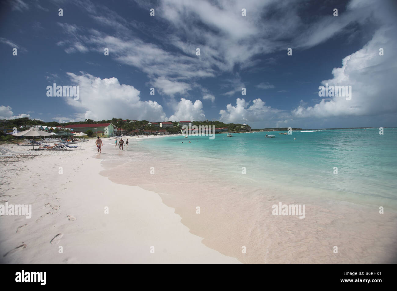 Paradise beach caraibi isola tropicale cielo blu idilliaco Foto Stock