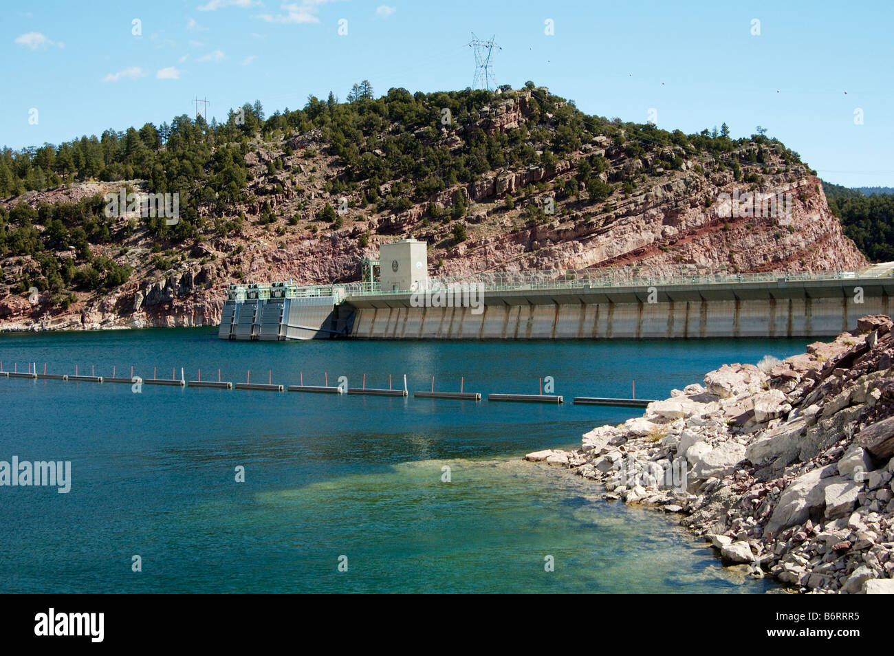 Vista di Flaming Gorge Dam e serbatoio Foto Stock