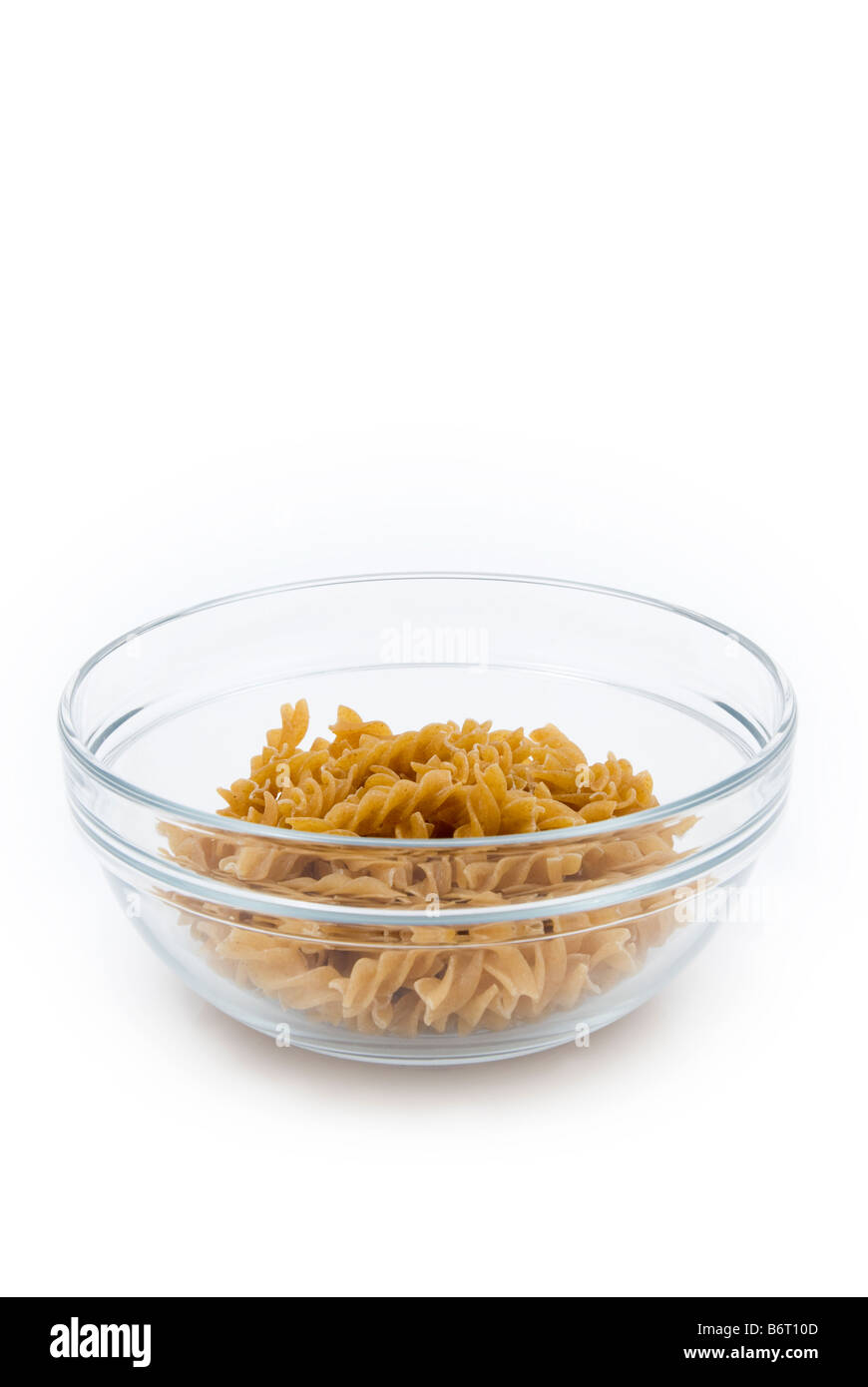 Vaso di vetro con organici essiccati integrali fusilli Foto Stock