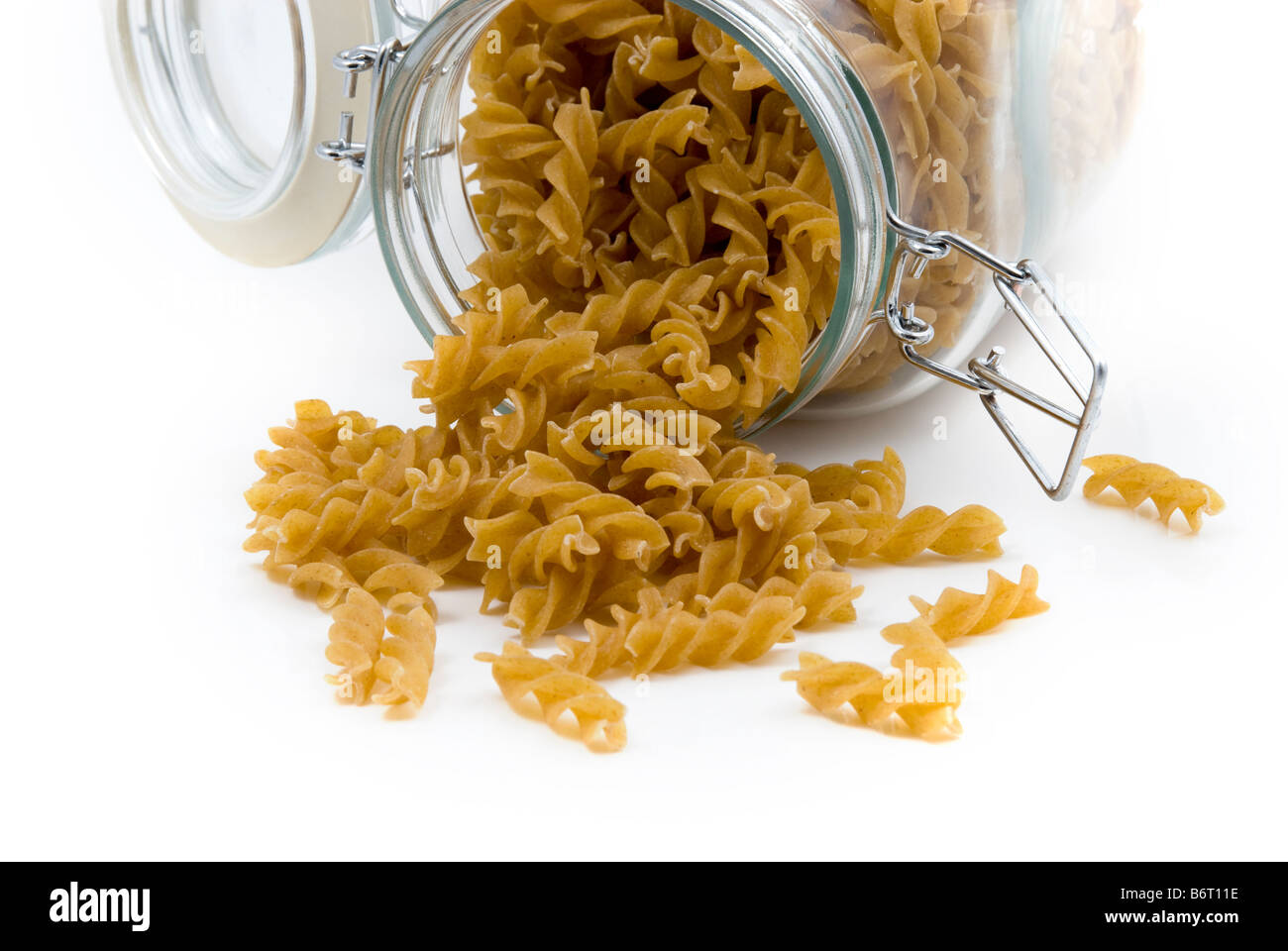 Storage jar contenenti essiccato fusilli Foto Stock
