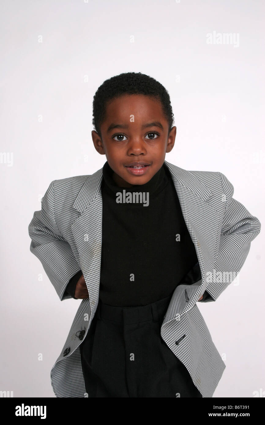 African American Boy in un vestito Foto Stock