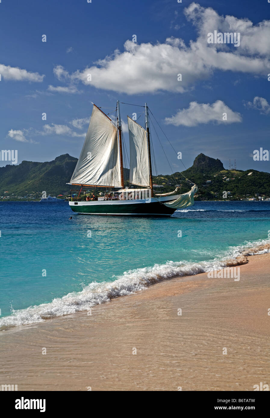 Yacht chiamati Scaramouche a Mayreau isola W.I. Foto Stock
