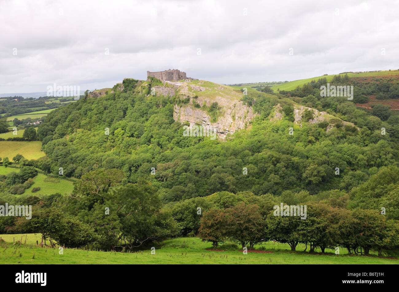 Carreg Cenneb Castello costruito dai Normanni nel 13 trappola centuary Carmarthenshire Galles Foto Stock