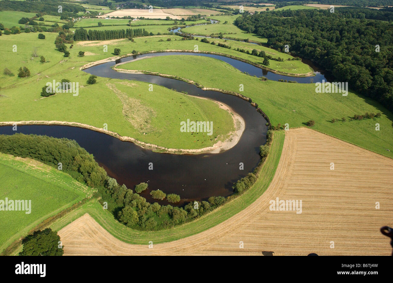 Vista aerea del fiume Severn a Leighton nello Shropshire Foto Stock