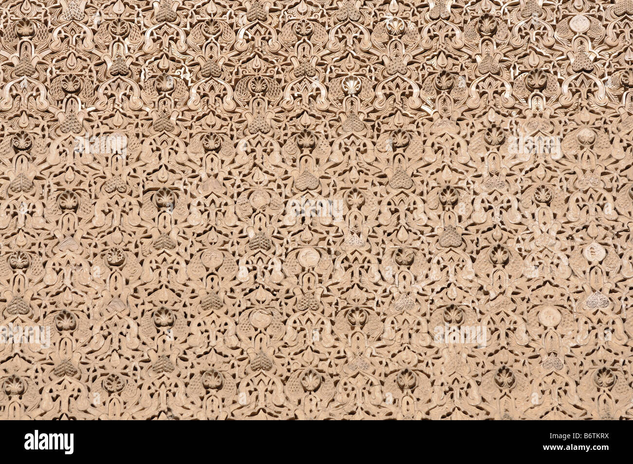 Parete con decorazioni orientali in Marocco Foto Stock