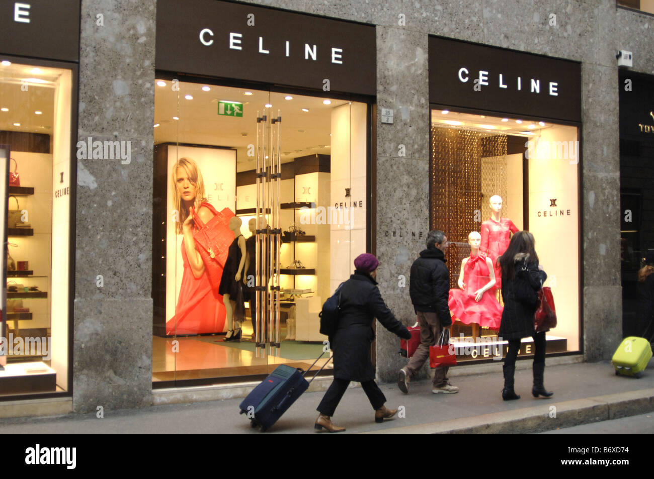Celine shop Via Montenapoleone Milano Foto stock - Alamy