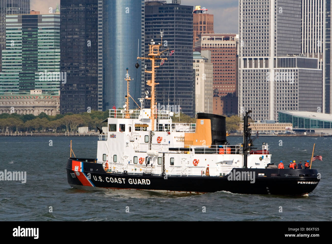 US Coast Guard Penobscot Bay taglierina nel porto di New York New York STATI UNITI D'AMERICA Foto Stock
