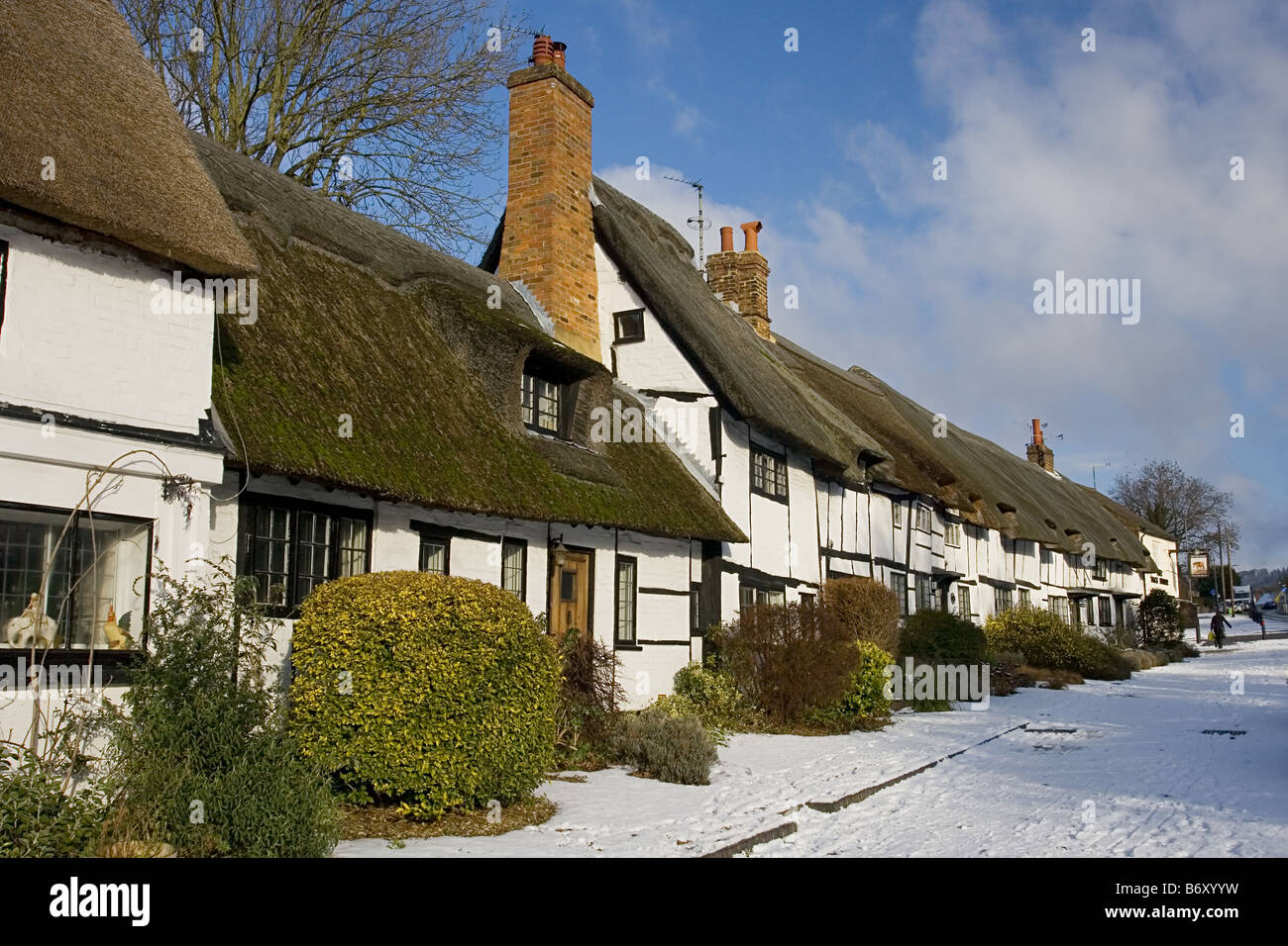 Wendover cottages nella neve 2 Foto Stock