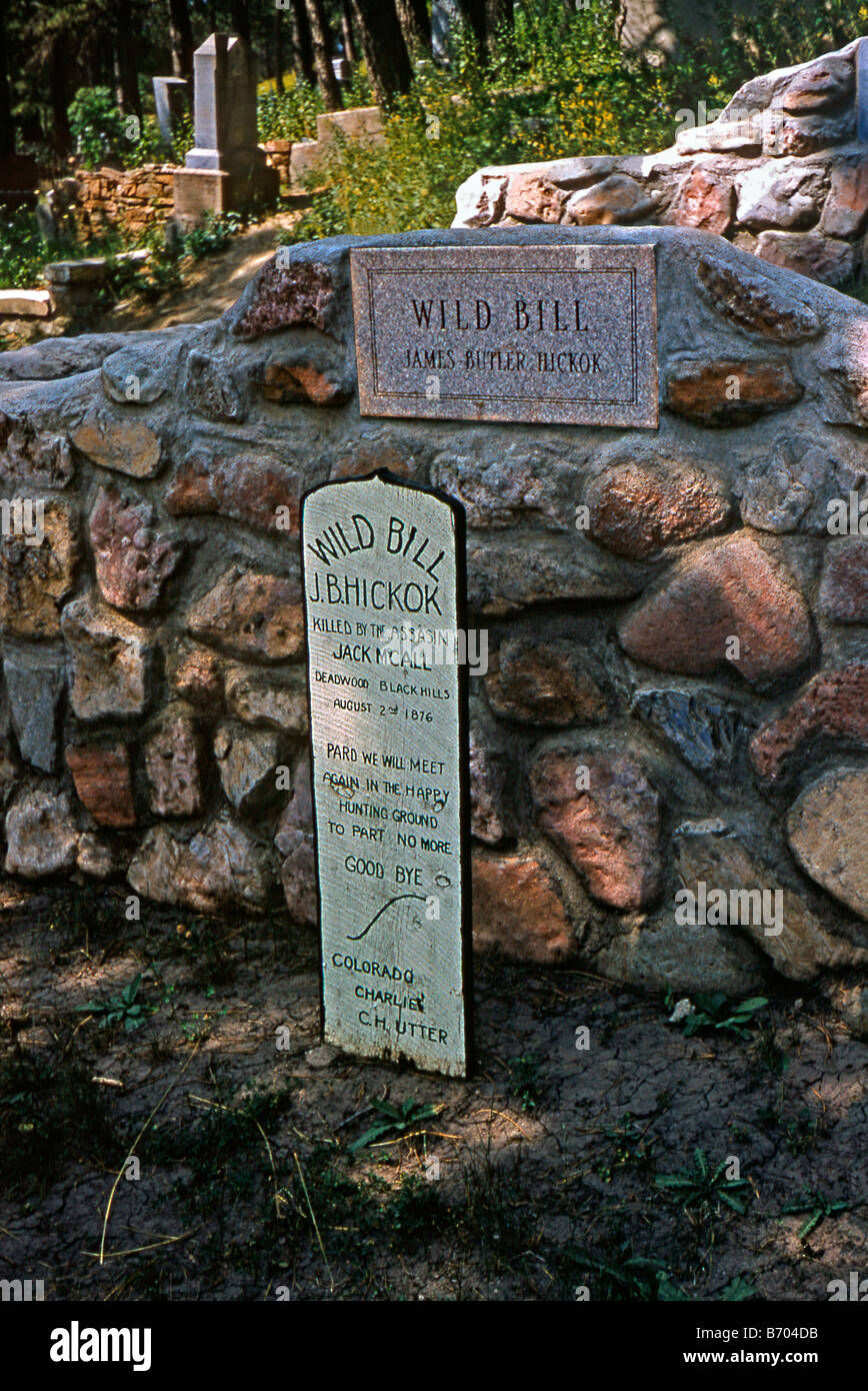 Marcatore di legno alla tomba di Wild Bill Hickok, Deadwood, Dakota del Sud, STATI UNITI D'AMERICA Foto Stock