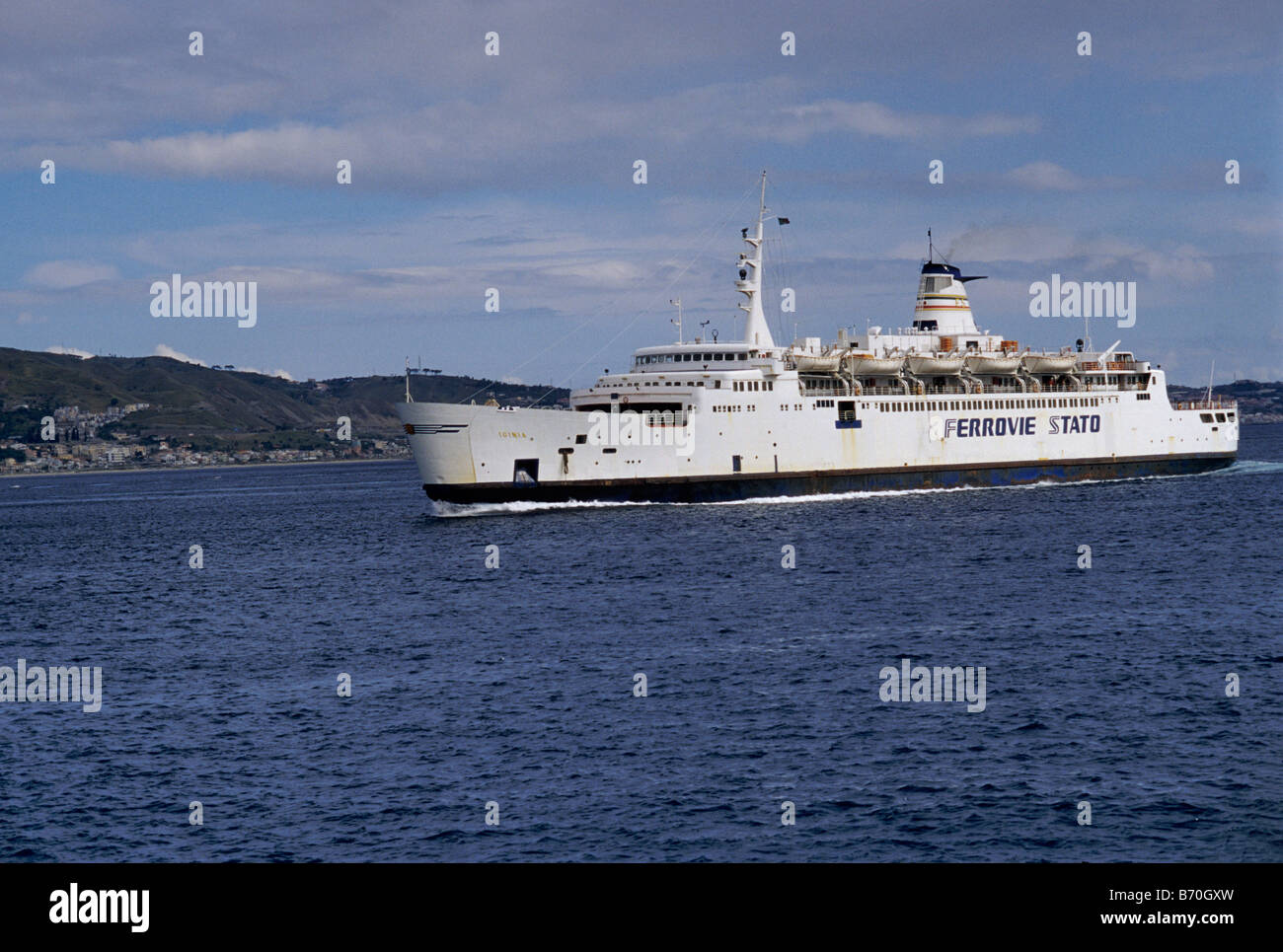 Traghetto Messina Immagini E Fotos Stock Alamy