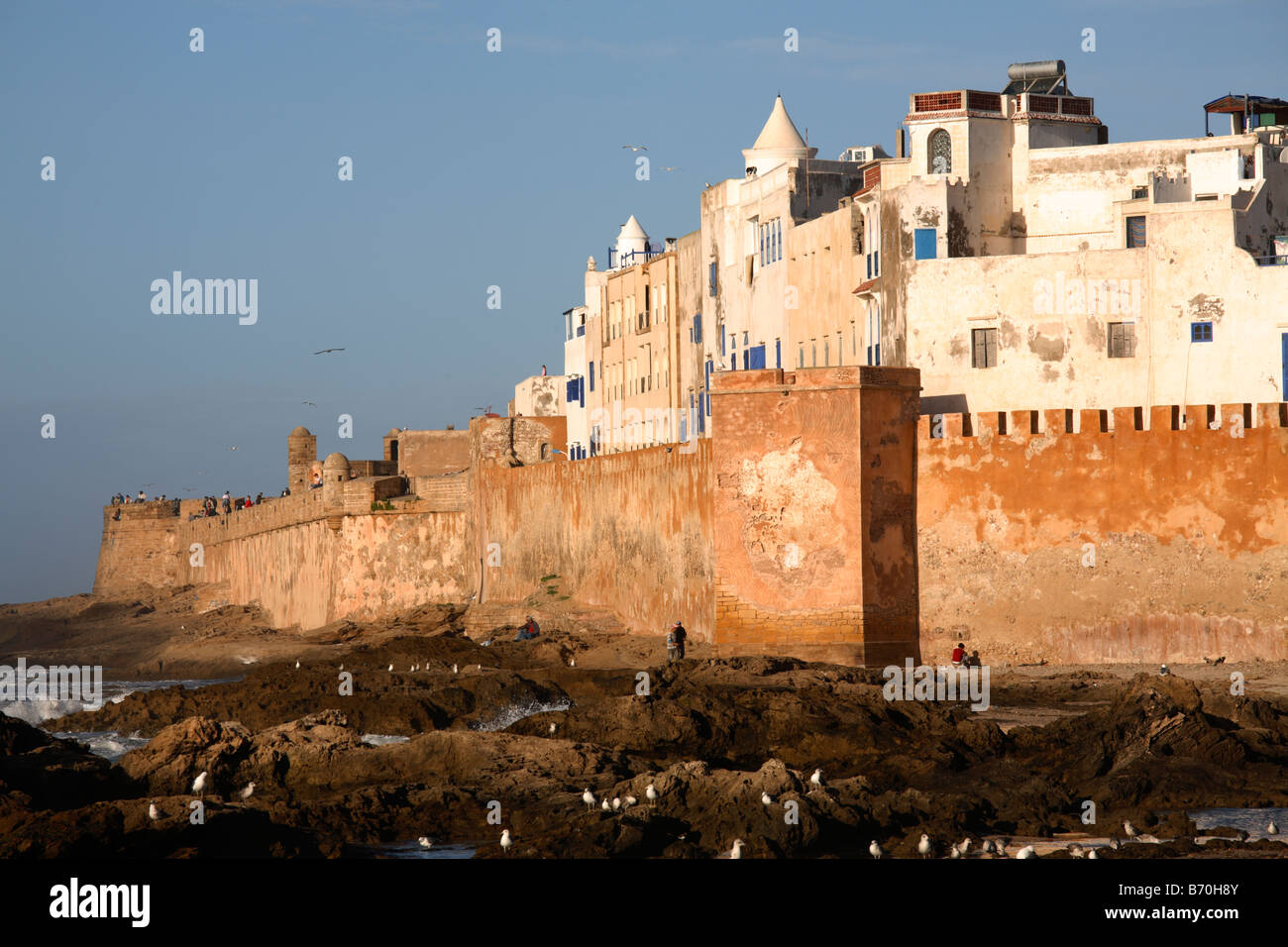 Le mura della città fortificata di Essaouira, Marocco Foto Stock