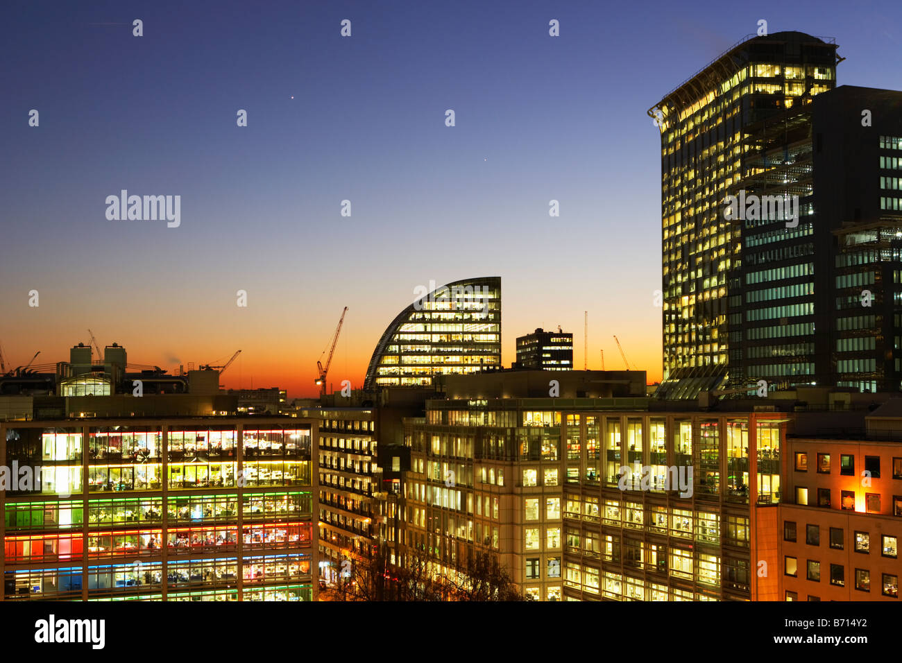 Night Shot della skyline della città di Londra Inghilterra Foto Stock
