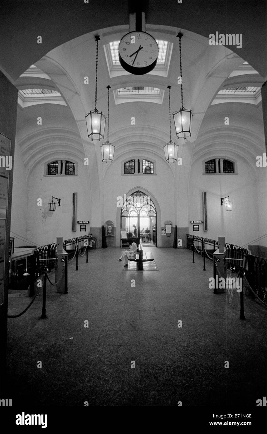 Interno della stazione funicolare di Bergamo Alta Italia Foto Stock