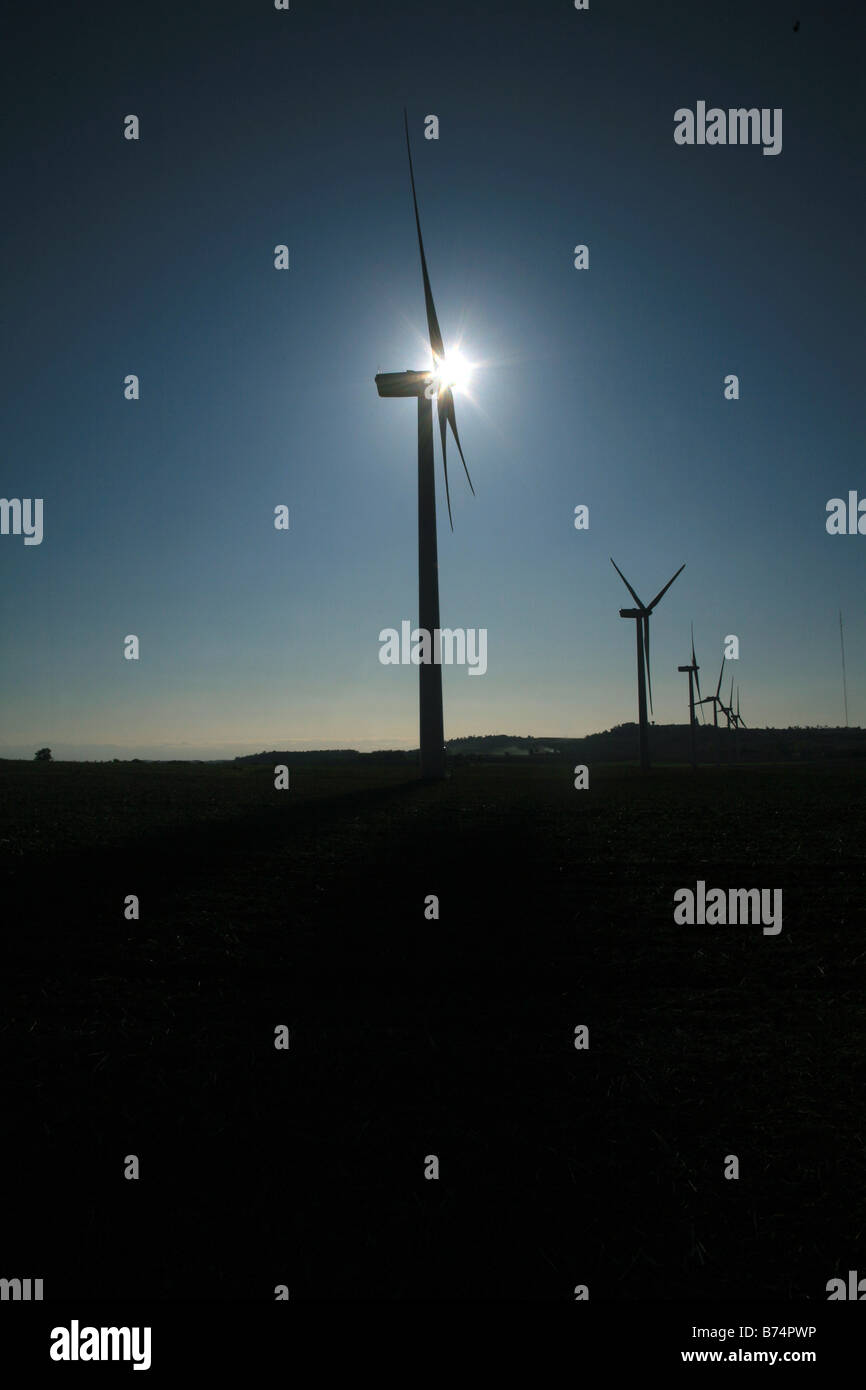 Le turbine eoliche di notte Foto Stock