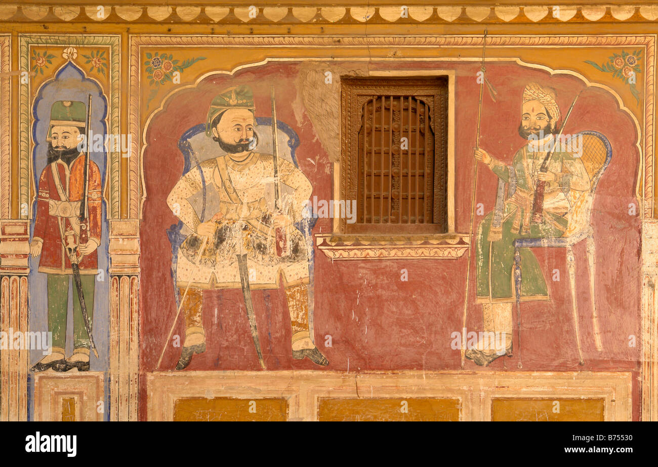 Parete dipinta dettaglio in una vecchia casa di mercanti o haveli in nawalgarh Foto Stock