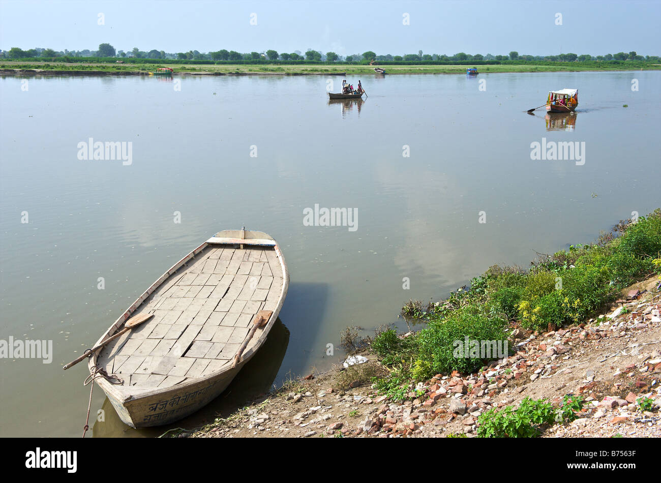 India Vrindavan il santo fiume Yamuna Foto Stock