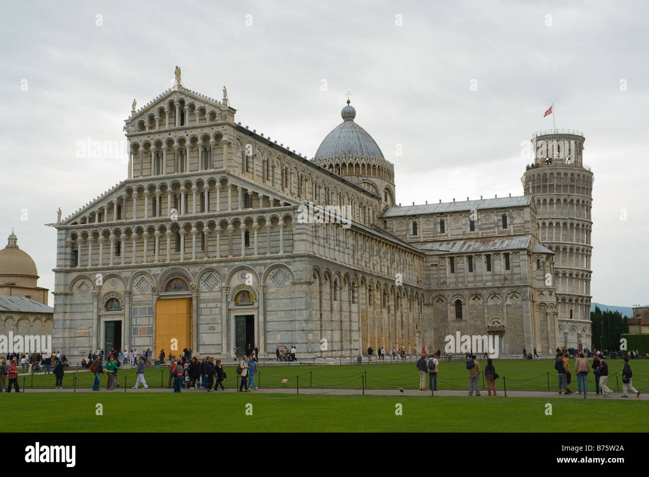 La cattedrale della città italiana di Pisa Foto Stock
