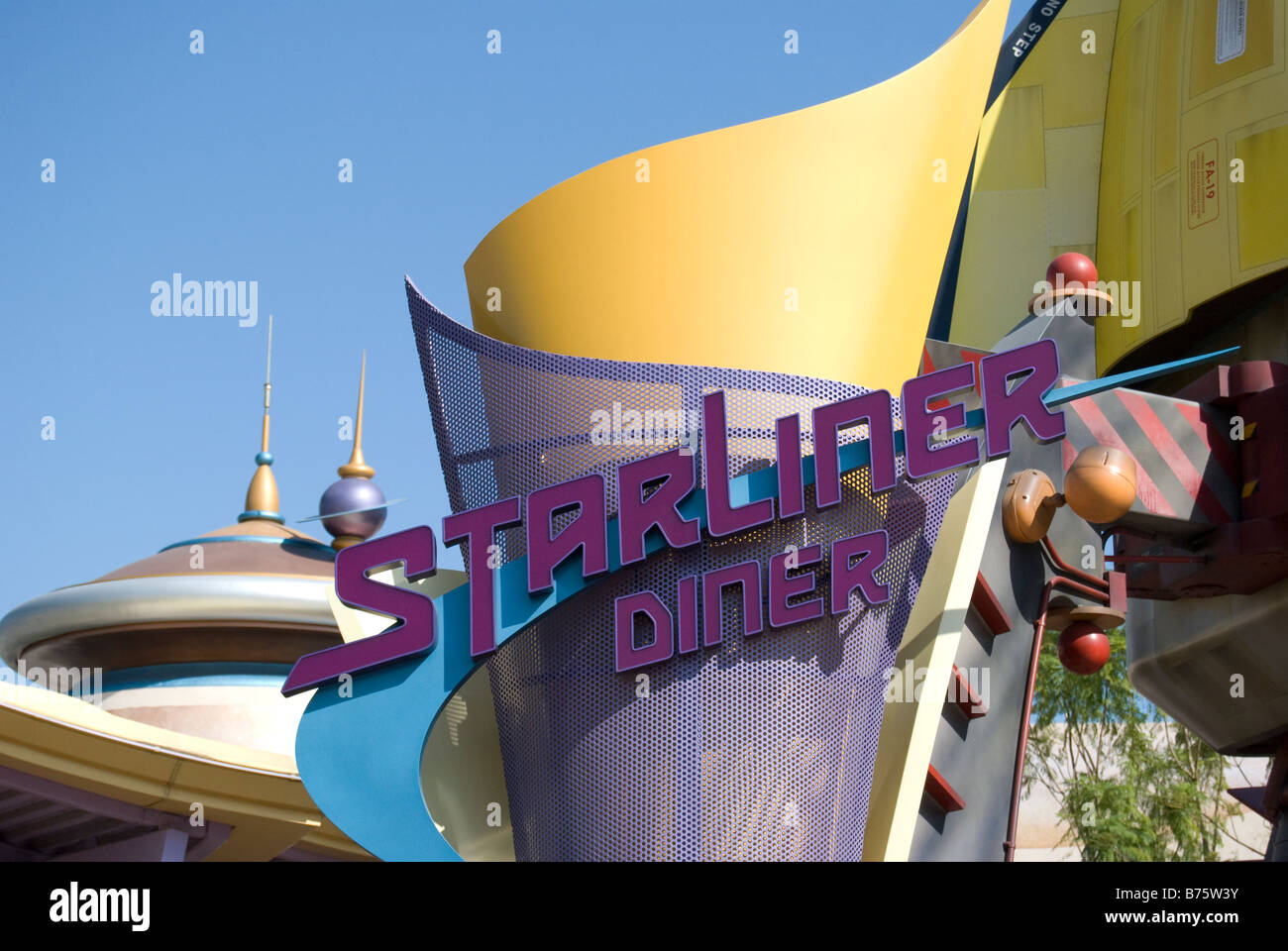 Starliner Diner segno, Tomorrowland, Hong Kong Disneyland Resort, l'Isola di Lantau, Hong Kong, Repubblica Popolare di Cina Foto Stock