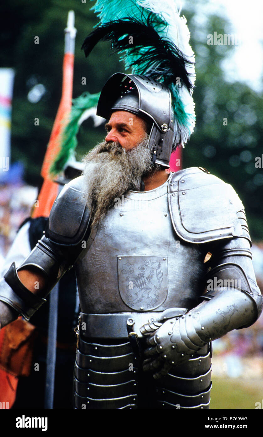 Kaltenberger ritterspiele chevalier cavalieri armor turnament medioevo Baviera Germania Europa Foto Stock