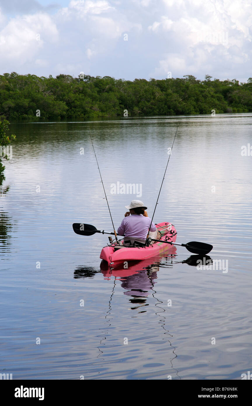 J N Ding Darling National Wildlife Refuge Sanibel Island florida america donna pesca dal kayak Foto Stock