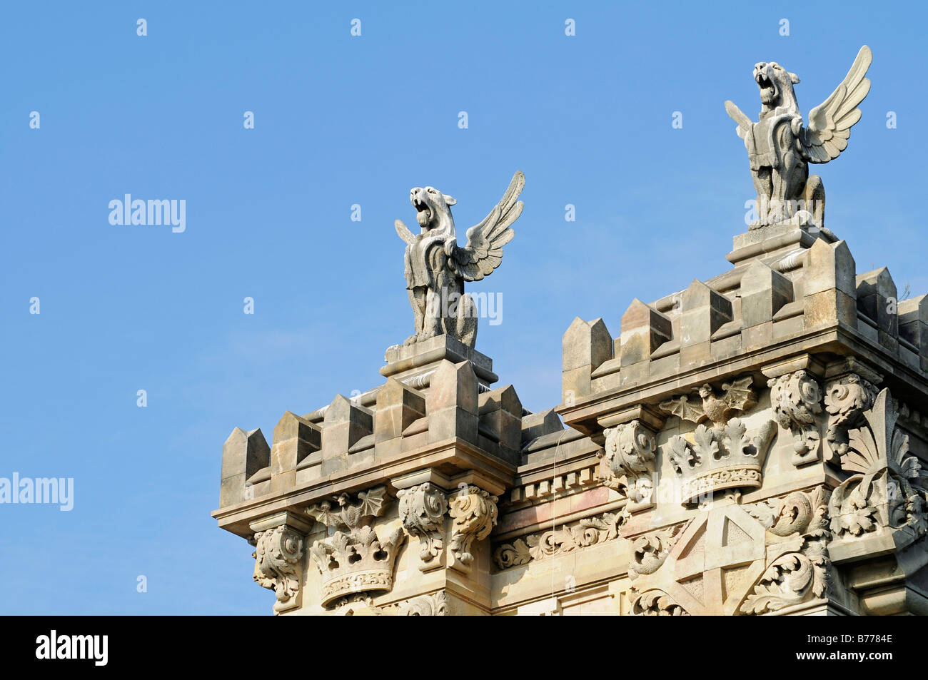 Leoni alati, facciata di Aduana, casa doganale, Barcellona, in Catalogna, Spagna, Europa Foto Stock