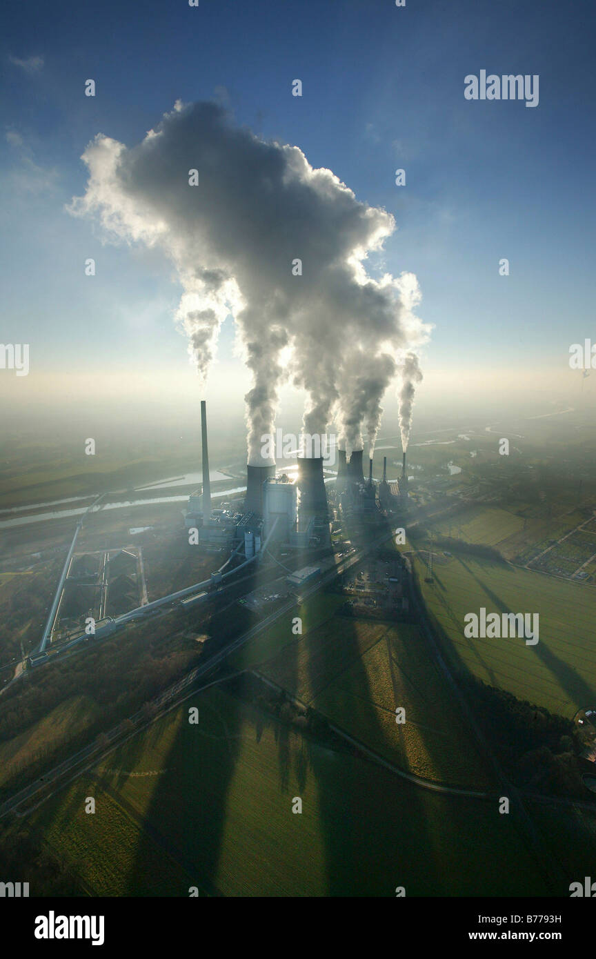 Fotografia aerea, Full Steam Ahead, RWE Power Power Plant, Werne, Gersteinwerk power station, a pieno carico del carbone power station, Hamm, Foto Stock