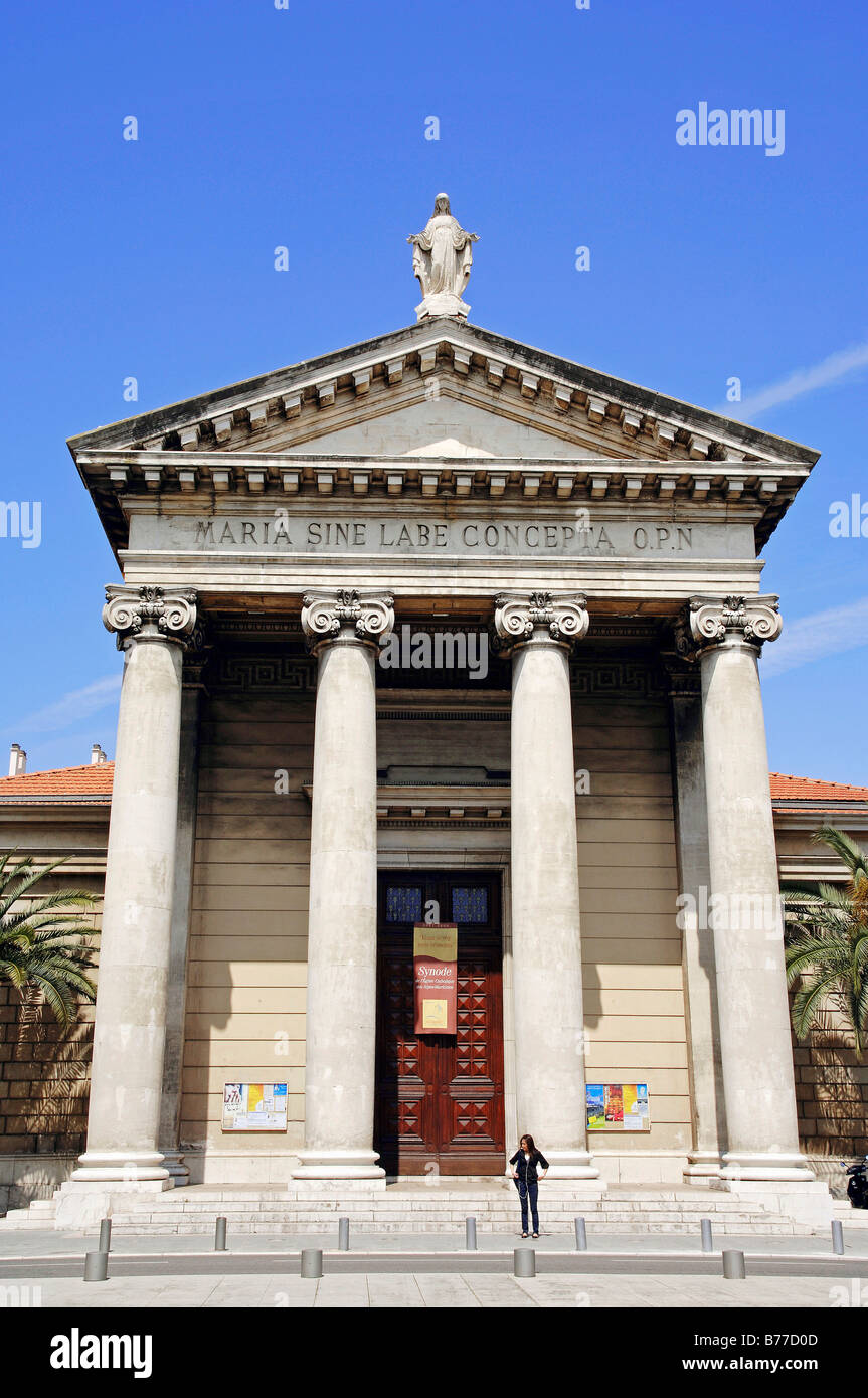 La chiesa di Notre Dame du Port, Nice, Alpes-Maritimes, Provence-Alpes-Côte d'Azur, in Francia meridionale, Francia, Europa Foto Stock