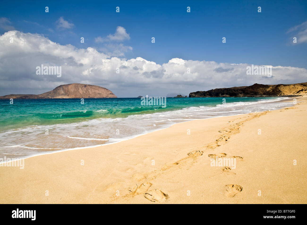 playa-de-las-conchas-isla-graciosa-lanzarote-isole-canarie-spagna-foto