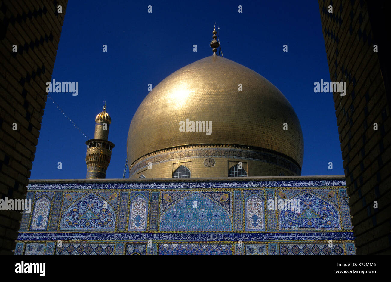 Cupola della moschea di Askariya, Golden moschea, prima della sua distruzione avvenuta nel febbraio 2006, Samarra in Iraq e Medio Oriente Foto Stock