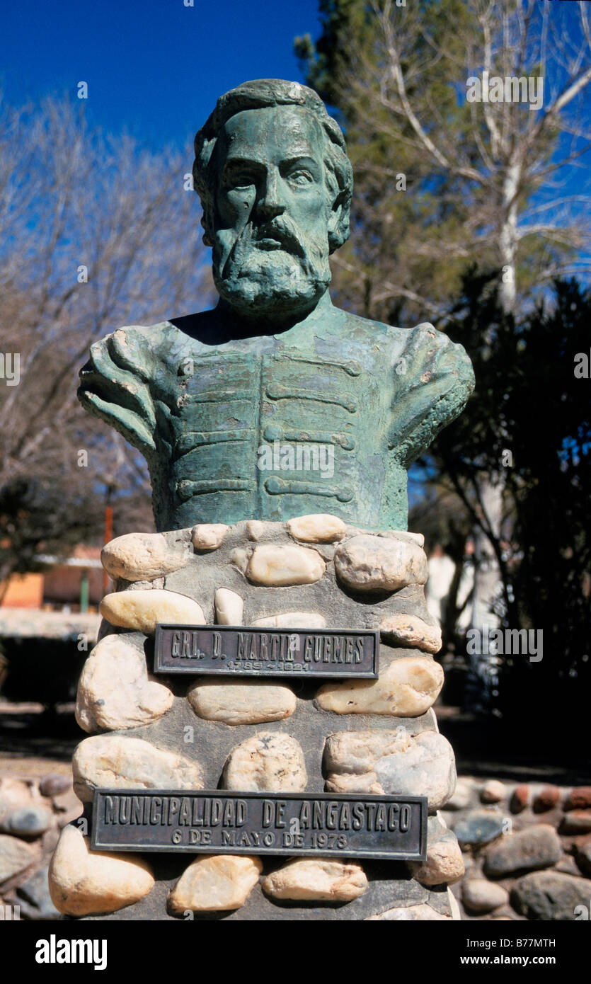 Memorial per generale Don Martin Gueemes, Angastaco, Provincia di Salta, Argentina, Sud America Foto Stock