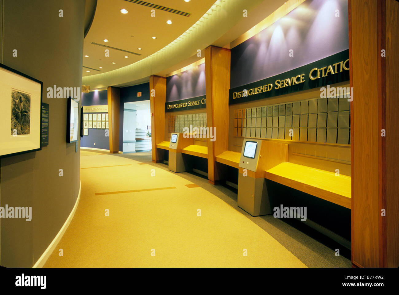 Architettura Interni corridoio,Automotive Hall of Fame,Dearborn vicino a Detroit Michigan Foto Stock