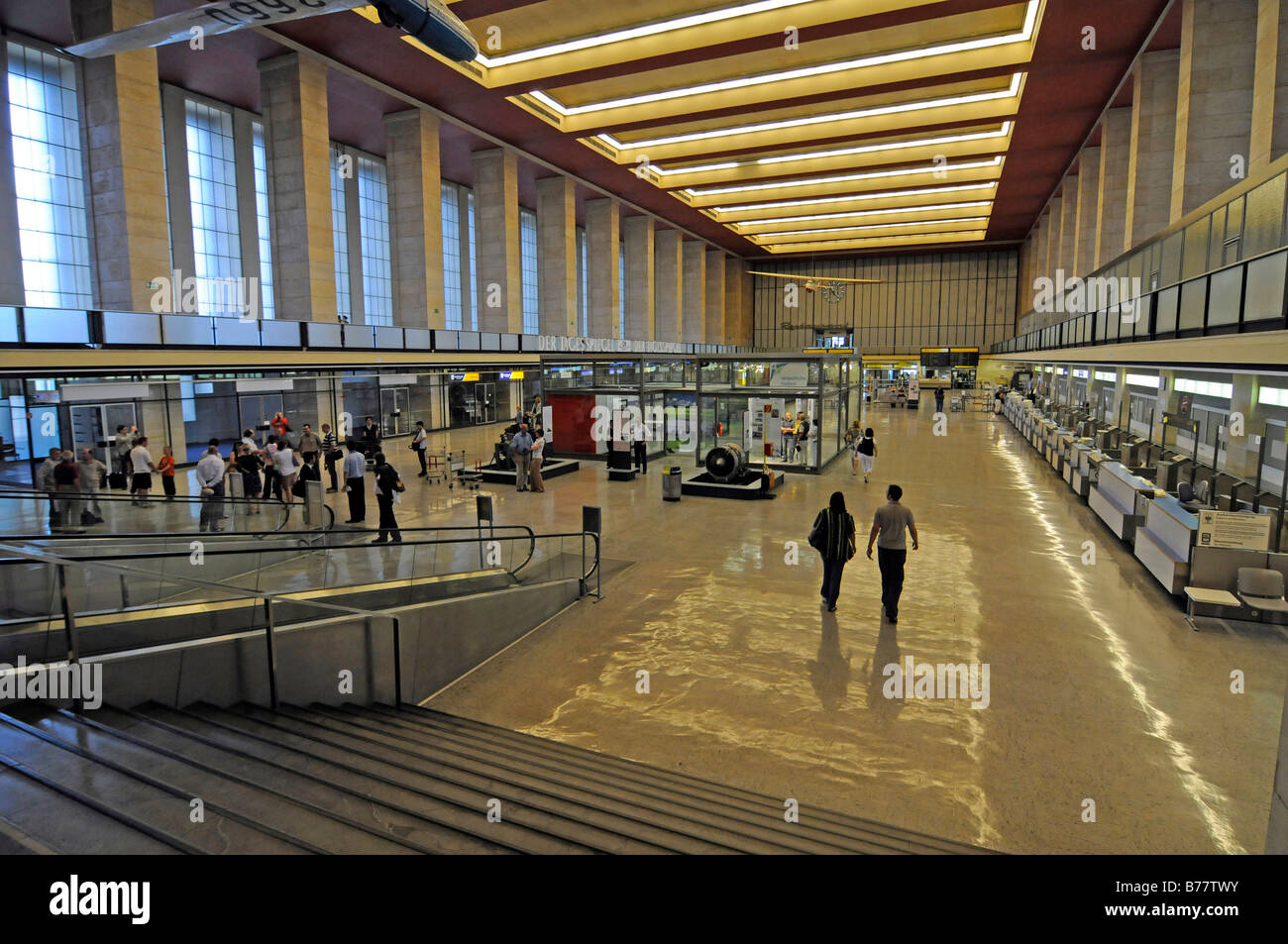 Terminal dell aeroporto di Tempelhof di Berlino, Germania, Europa Foto Stock