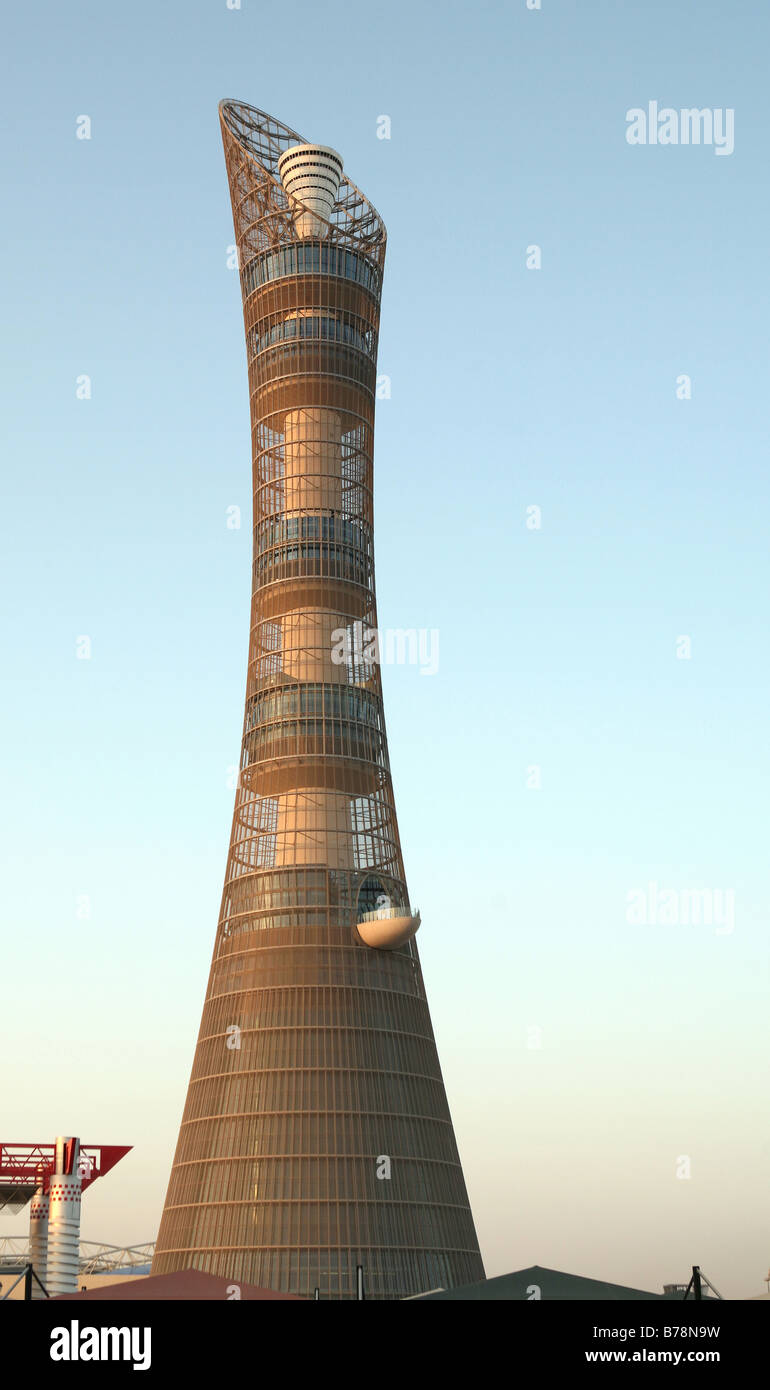 Del Qatar 2006 gigante giochi asiatici torcia presso l'Aspire sports academy. Foto Stock