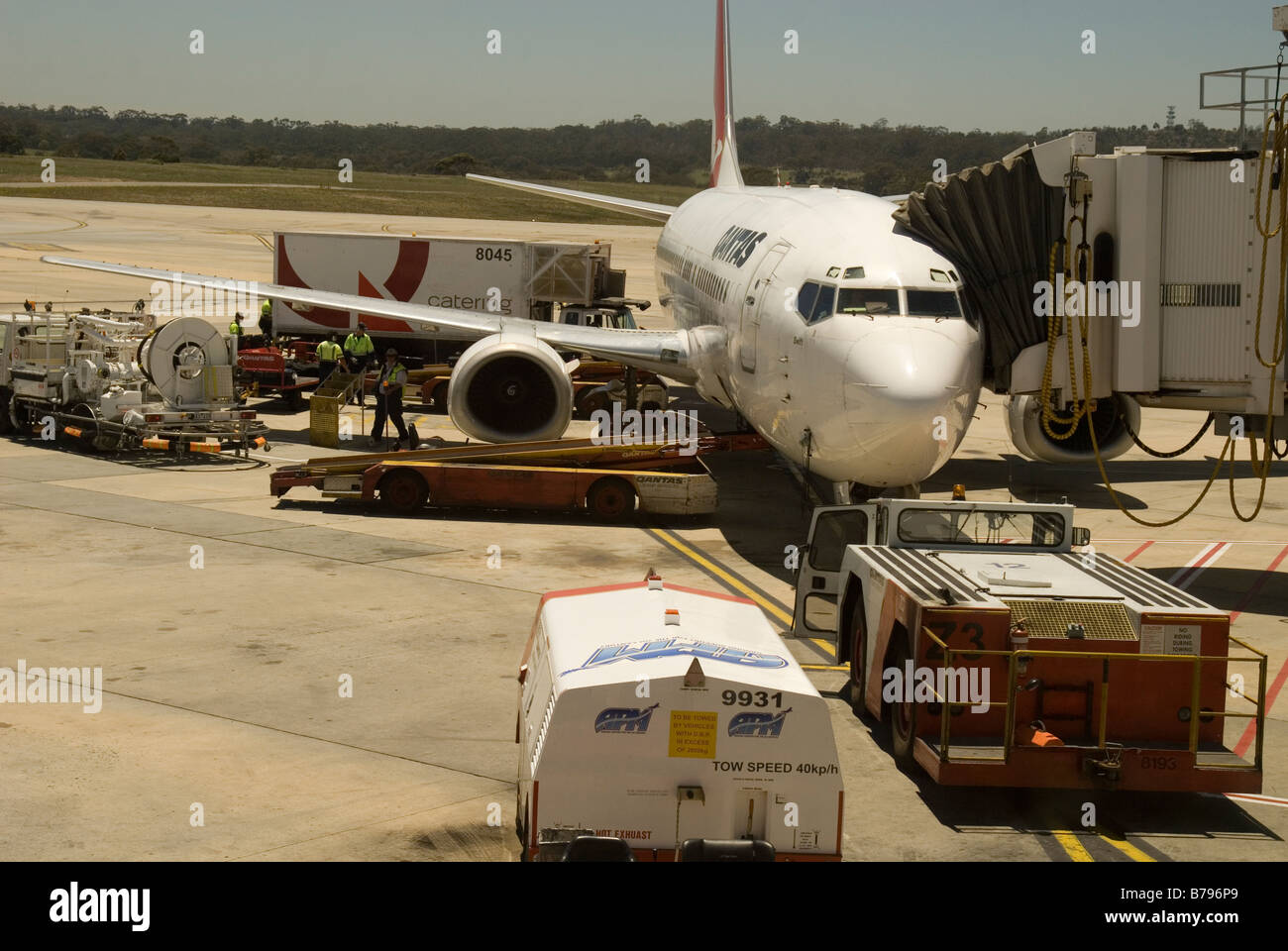 La manutenzione di un velivolo Qantas all'Aeroporto di Melbourne , Australia Foto Stock