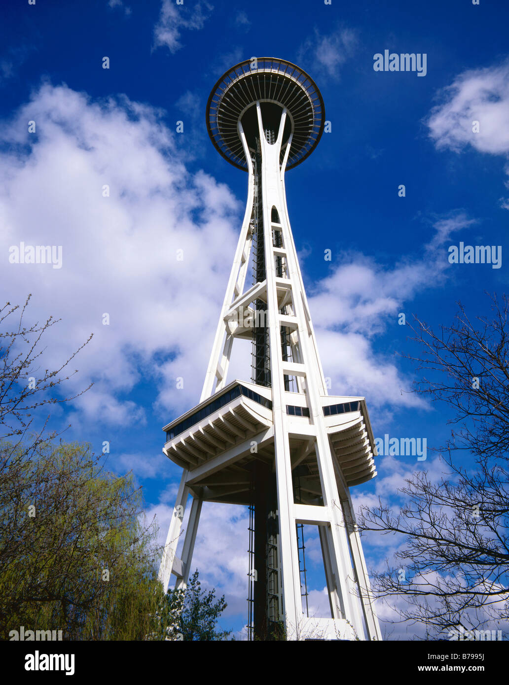 WASHINGTON - Lo Space Needle a un punto di riferimento della città di Seattle. Foto Stock
