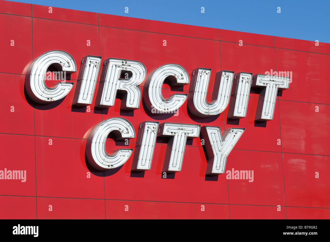 Circuito Cittadino store segno sulla parte esterna dell'edificio Foto Stock Circuito Cittadino store segno sulla parte esterna dell'edificio Foto Stock