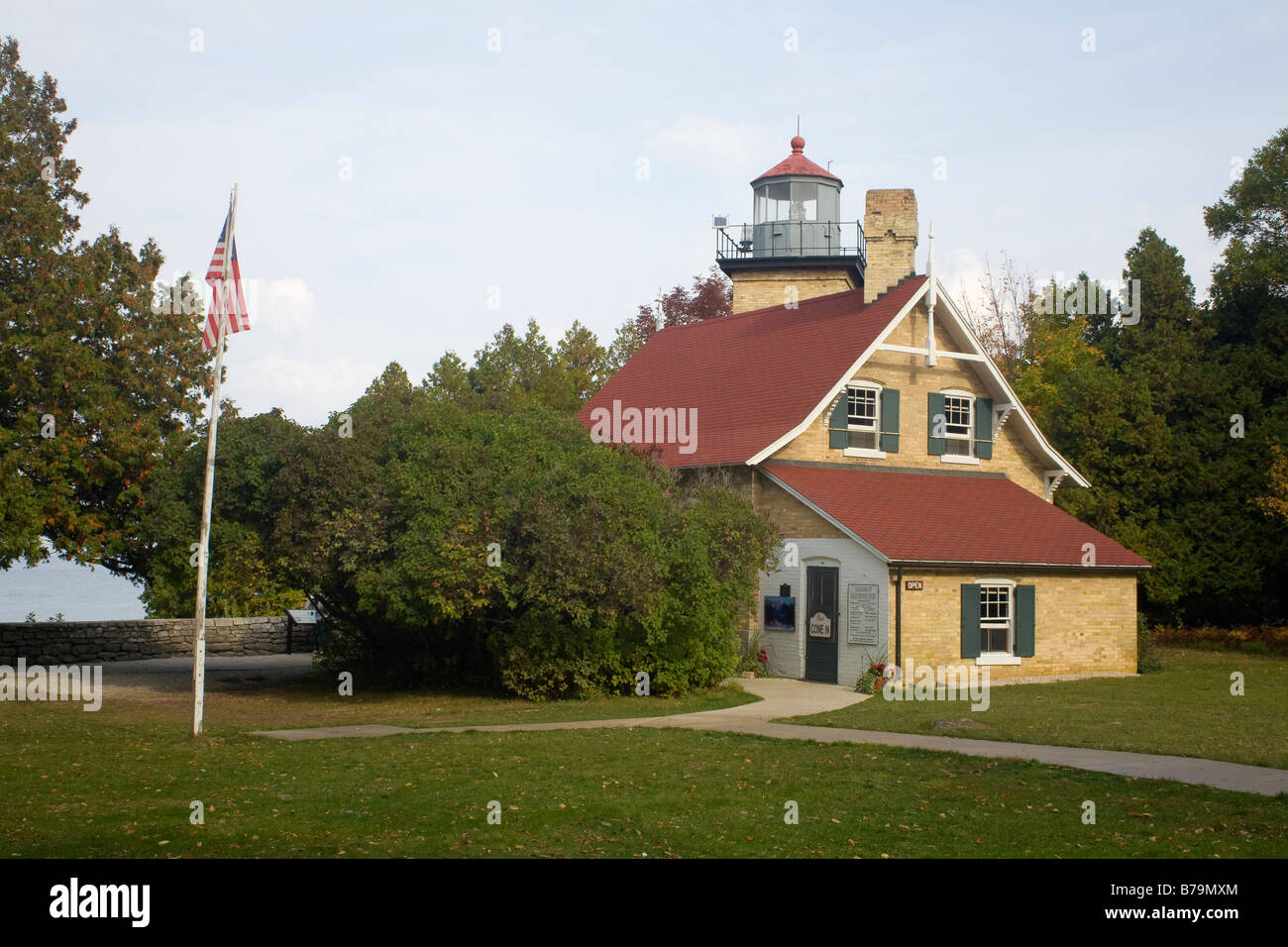 WISCONSIN - Eagle Bluff Faro si affaccia sul Lago Michigan dalla penisola parco dello Stato nella contea dello sportello. Foto Stock