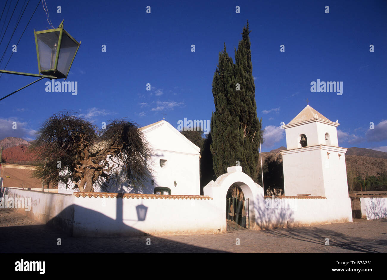 Chiesa di Santa Croce e San Francesco di Paola / Iglesia de la Santa Cruz y San Francisco de Paula, Uquia, provincia di Jujuy, Argentina Foto Stock