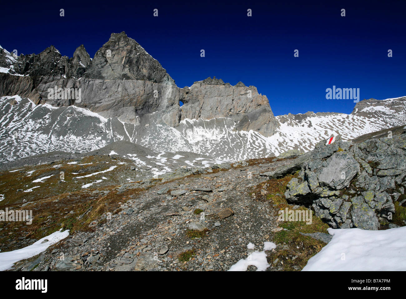 Glarona e spinta Martinsloch, patrimonio Unesco, Arena tettonica svizzera di Sardona, Flims, dei Grigioni, Switzerlan Foto Stock