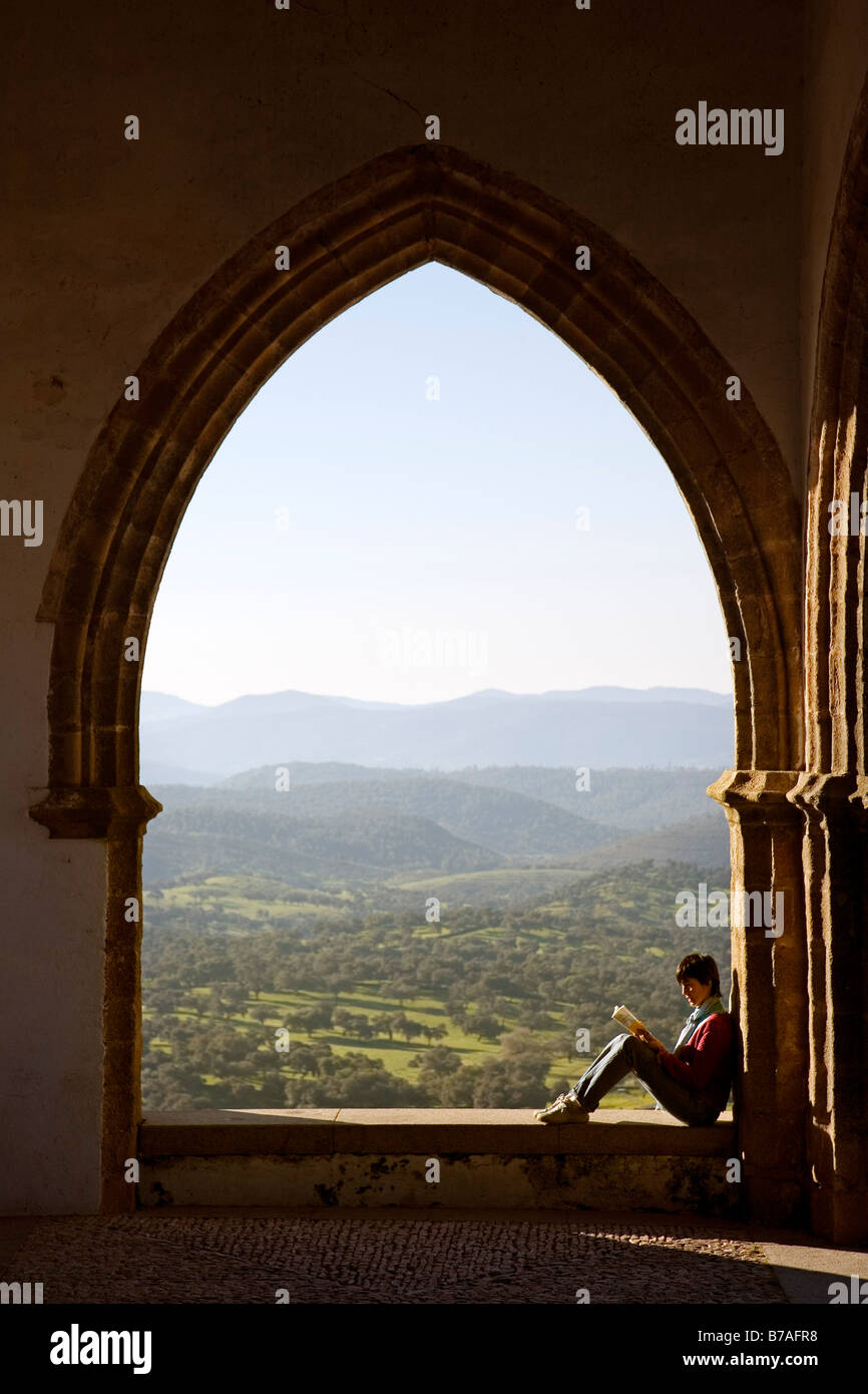 Gli archi della chiesa Prioral Aracena Parco Naturale della Sierra de Aracena e Picos de Aroche Huelva Andalusia Spagna Foto Stock