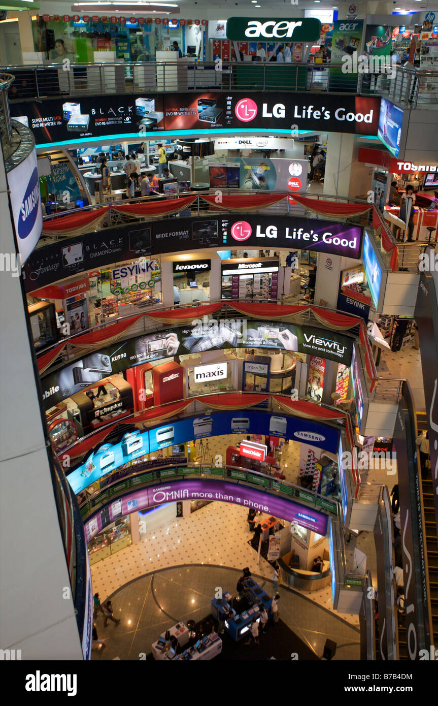 Centro commerciale di Kuala Lumpar Malaysia la vendita di prodotti elettronici Foto Stock